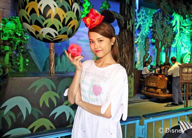 毒リンゴが光る!? 東京ディズニーシー®のハロウィーン限定アイテムを