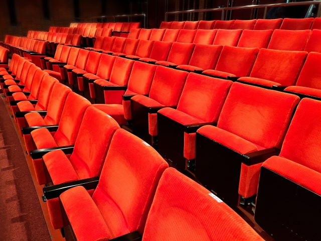 トップガン、ONE PIECE、すずめ、スラダン…今年「映画館」に行きましたか？「YES」と回答した人の割合は!? アンケート結果発表